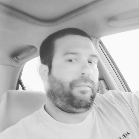 I am Jason and I am 34 and I live in Pensacola, FL. I am pretty easy, chill, and I like to meet new people and try new things. Can somebody turn on their device so I can upload my profile picture thanks.